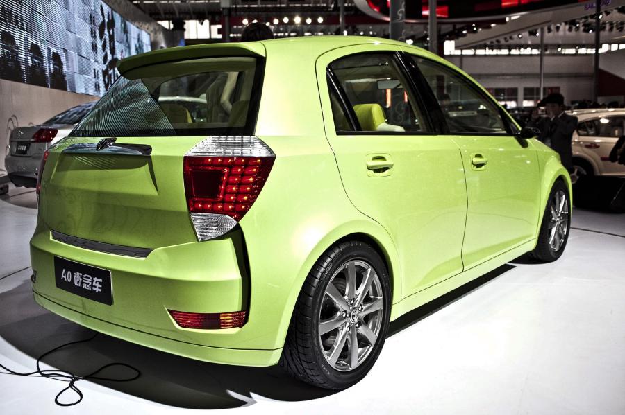 Brilliance A0 Electric Concept 2010 года  (фото 5 из 9)